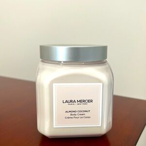 Laura Mercier Almond Coconut body crème